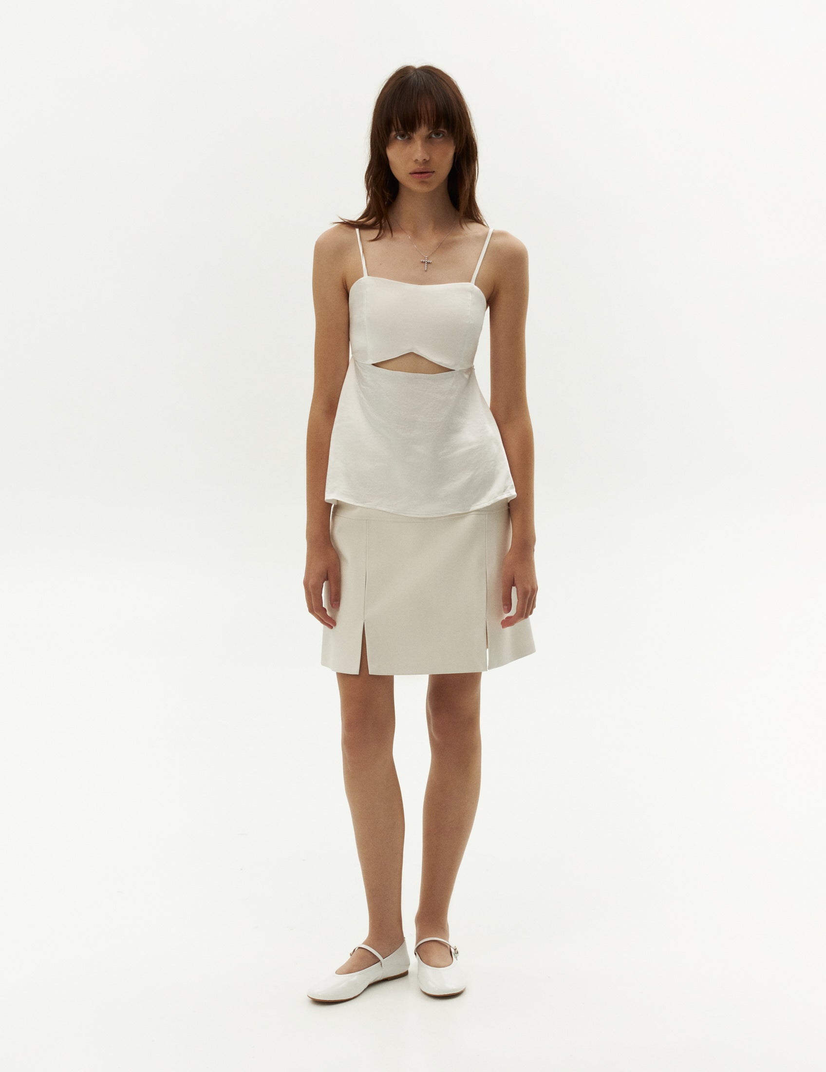cut-out leather white skirt. Skirt with cut out details from FORMA brand