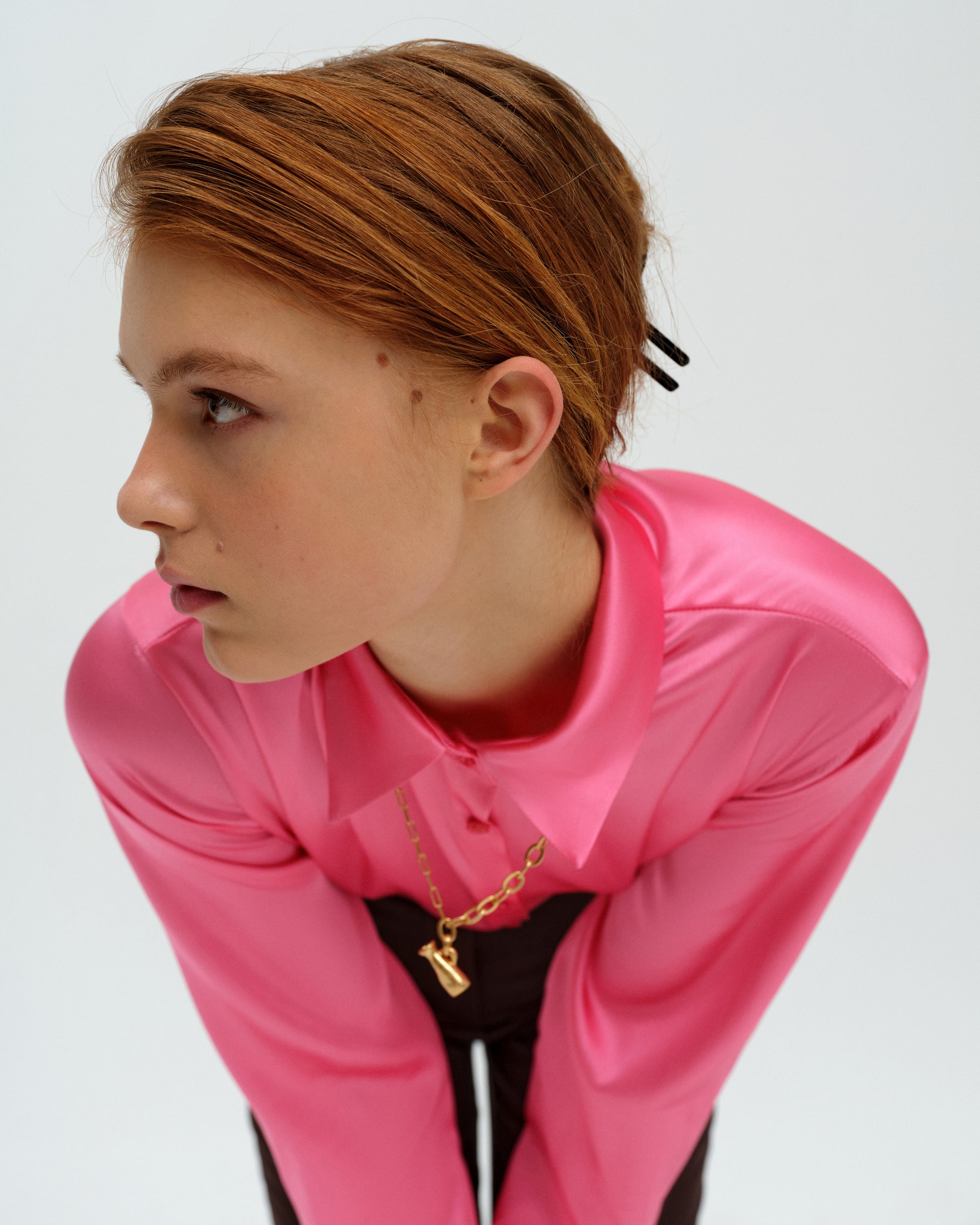 Silk longsleeves shirt.