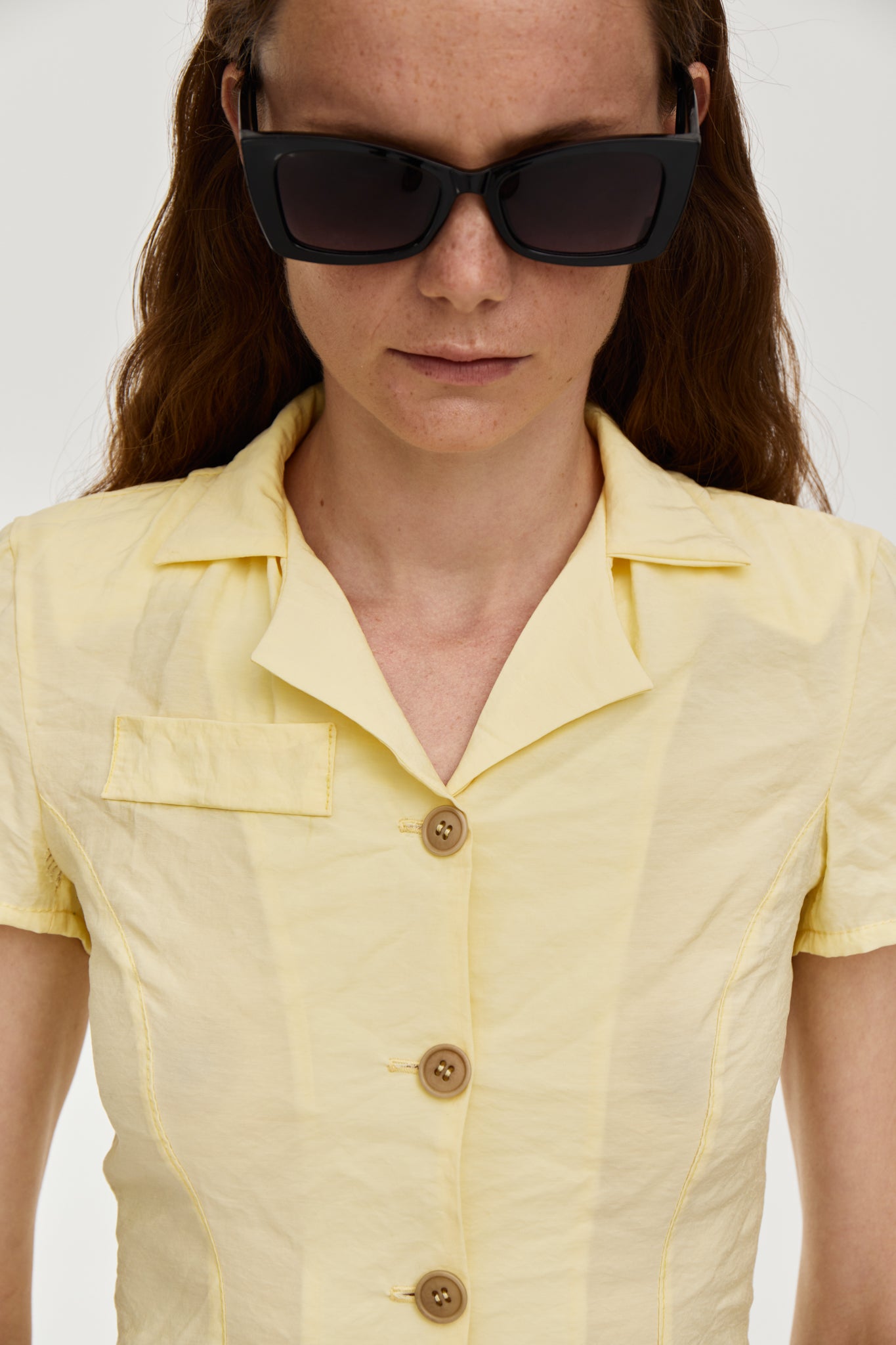 Lapel collar cropped blazer jacket with short sleeves from FORMA brand