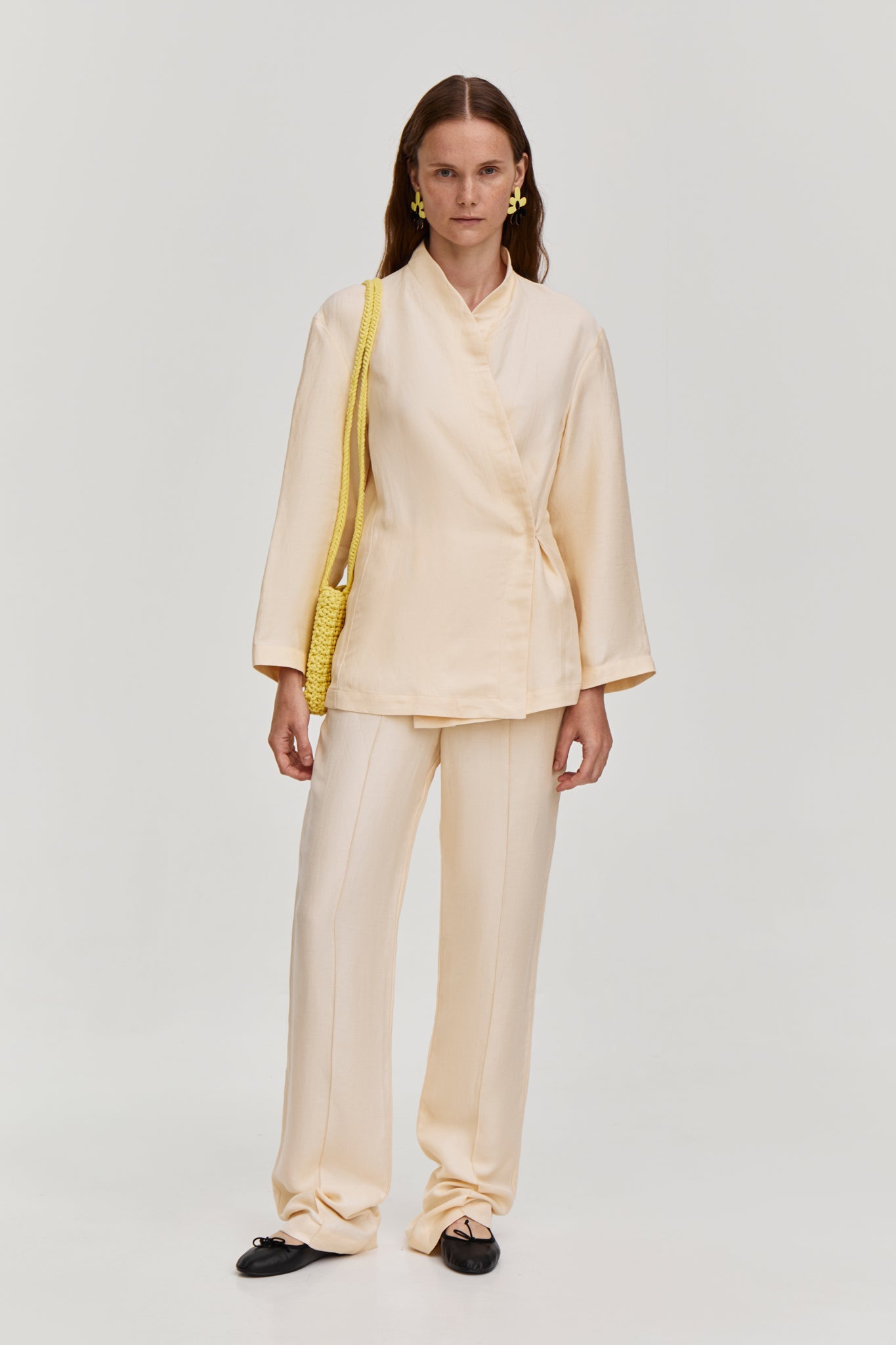Linen blend suit with trousers and shirt-jacket. Match this shirt with linen pants in the same fabric and crochet bag from FORMA