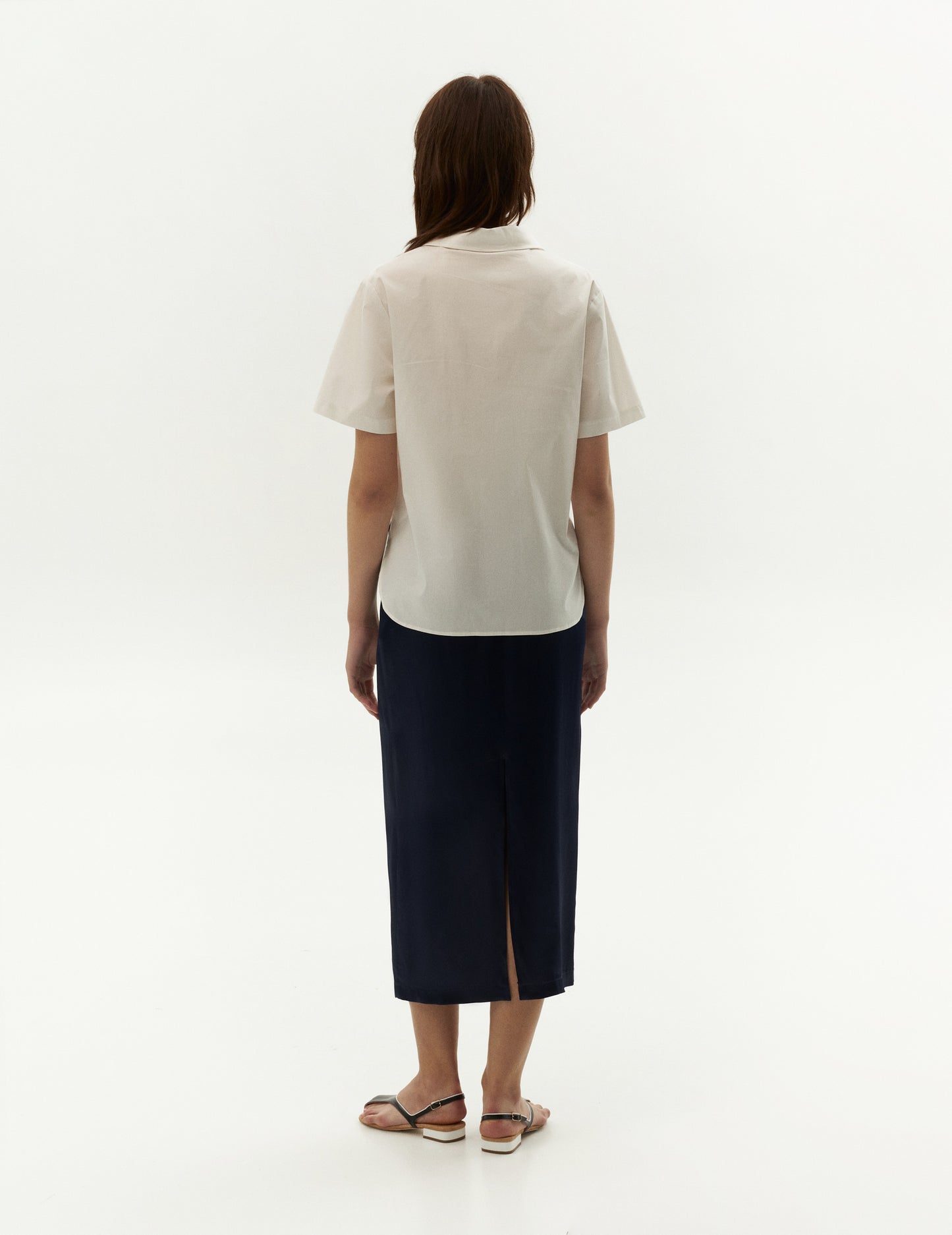 Navy long skirt with back slit. ForMA clothing brand online shop